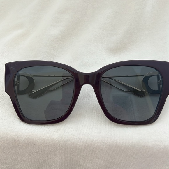 Dior Sunglasses - Picture 8 of 8